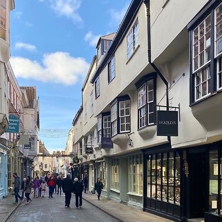 York City Center Apartments With Free Private Parking Exterior foto