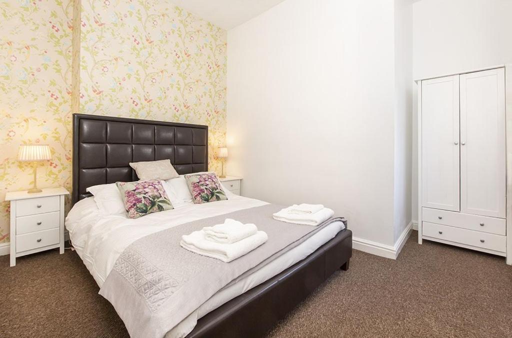 York City Center Apartments With Free Private Parking Exterior foto