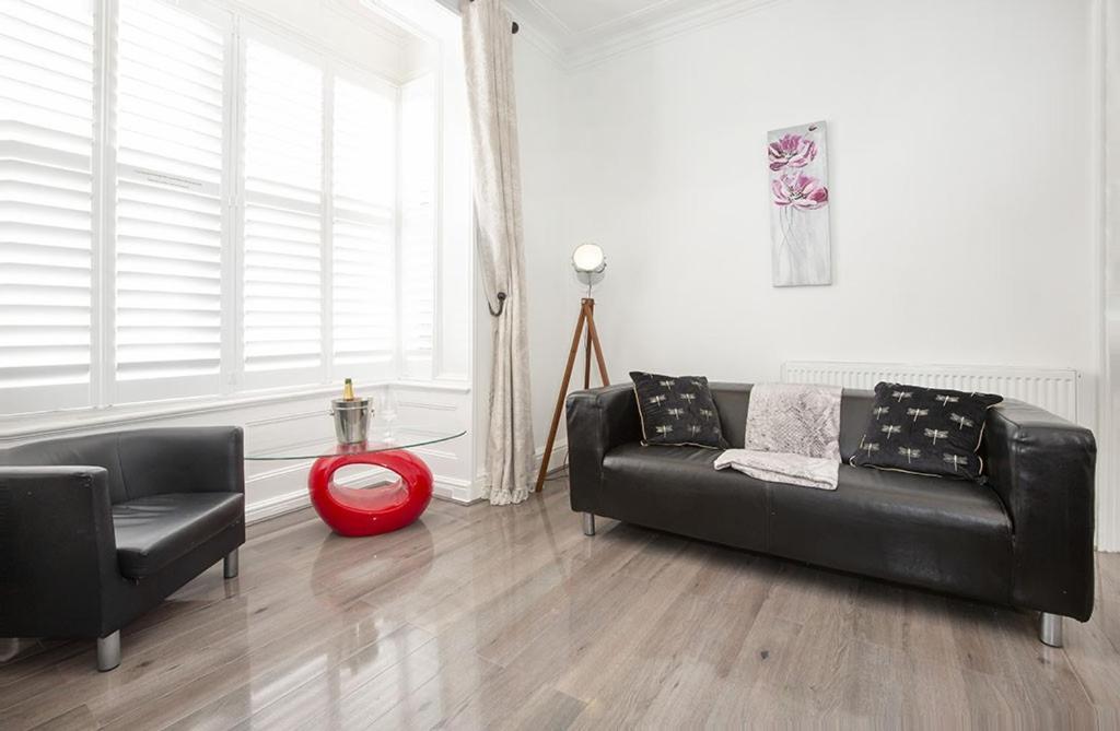 York City Center Apartments With Free Private Parking Exterior foto