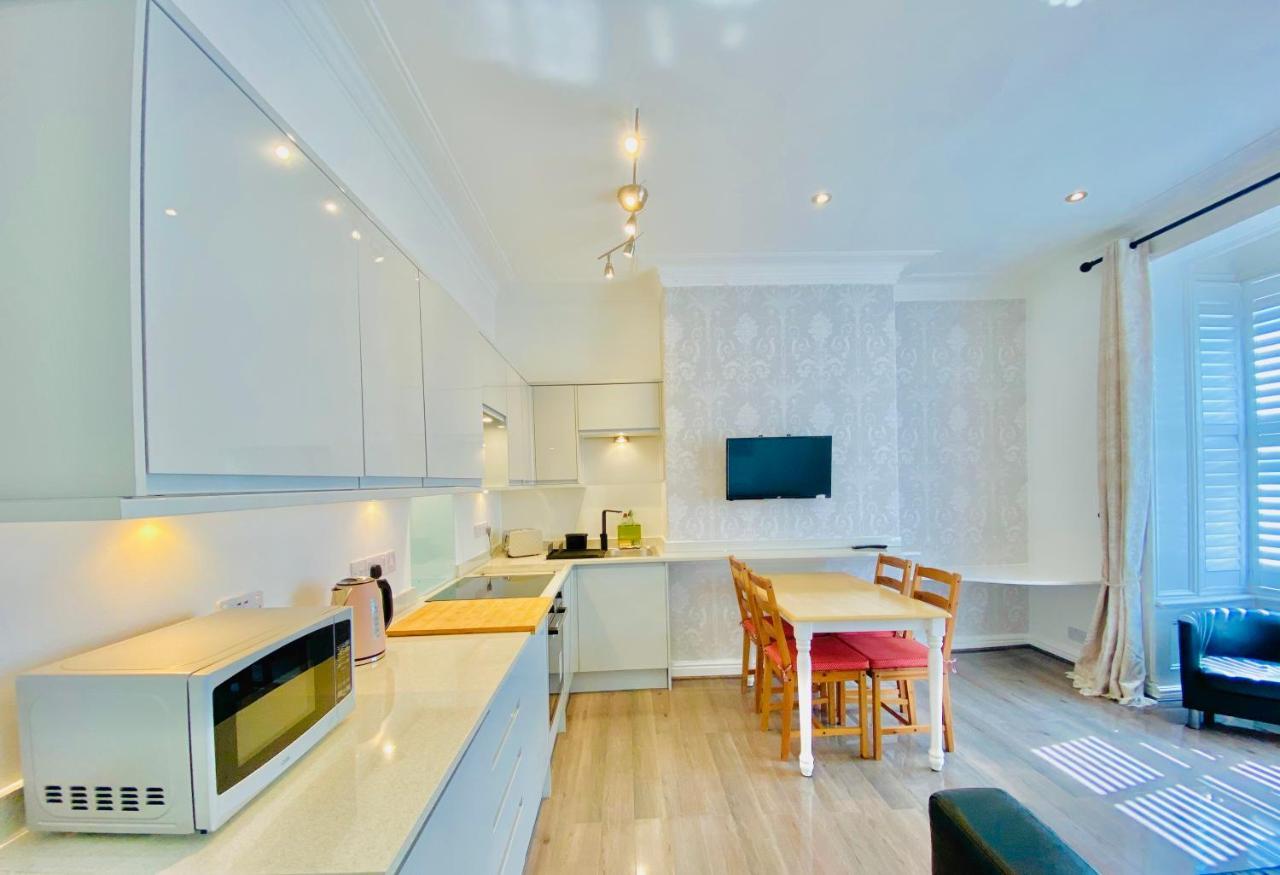 York City Center Apartments With Free Private Parking Exterior foto
