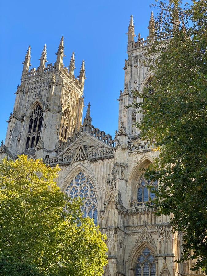 York City Center Apartments With Free Private Parking Exterior foto